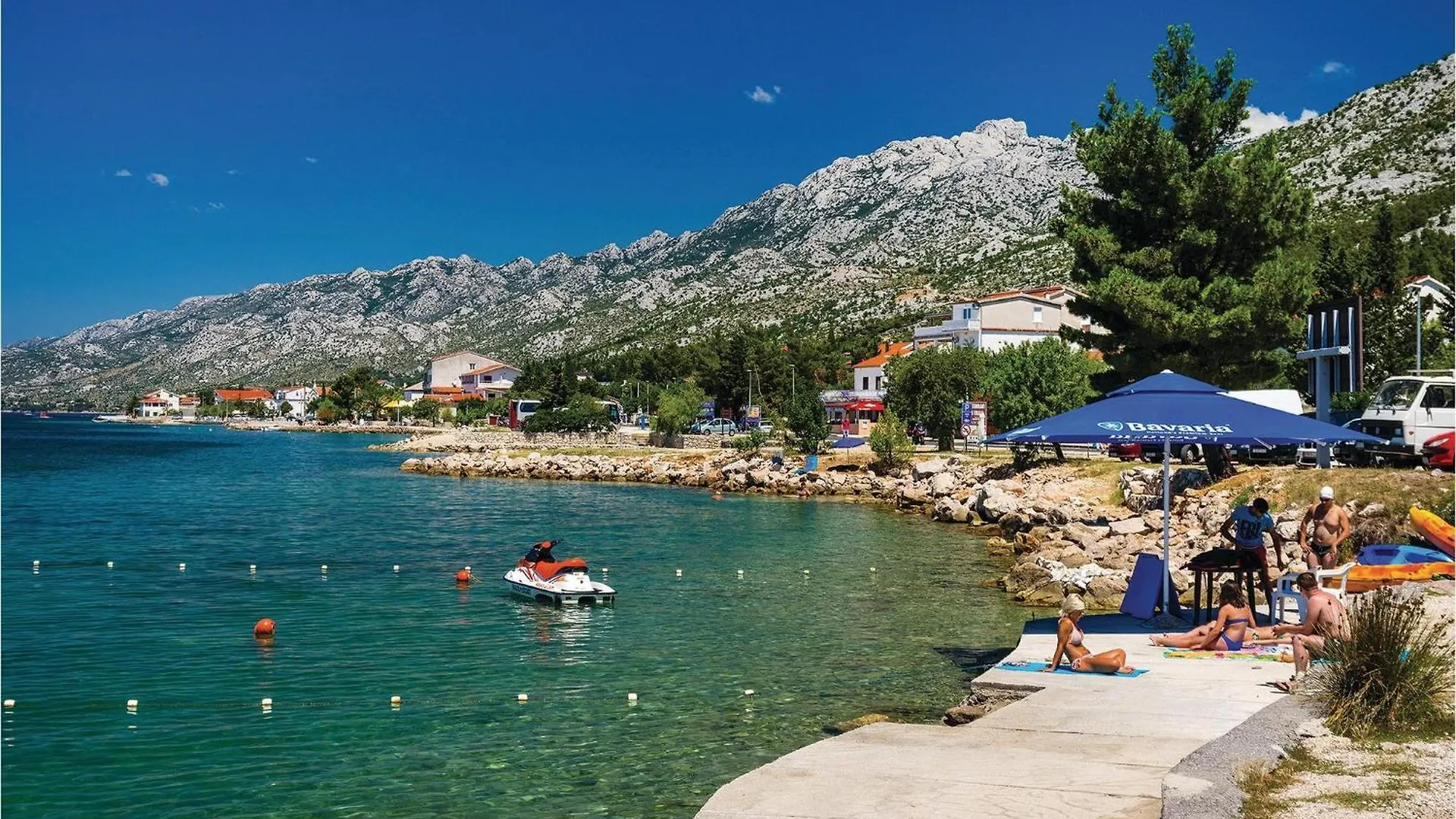 Beautiful Apartment In Starigrad Paklenica With Heated Swimming Pool 0*,